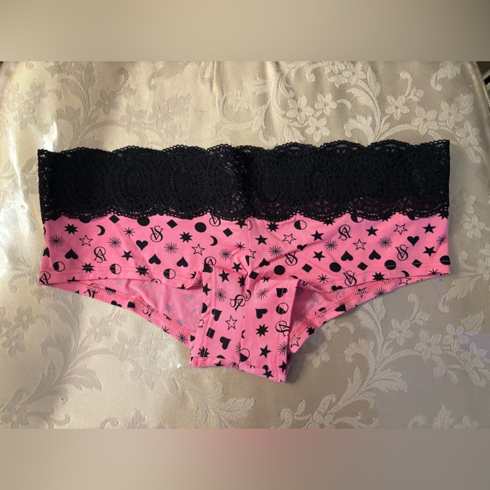 Victoria's Secret Pink and Black Heart Pattern Panties